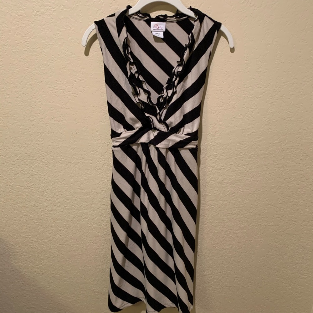 Maternity Dress-Oh Baby by Motherhood